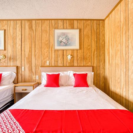 Oyo Hotel Breckenridge Tx Hubbard Creek Lake Exterior photo