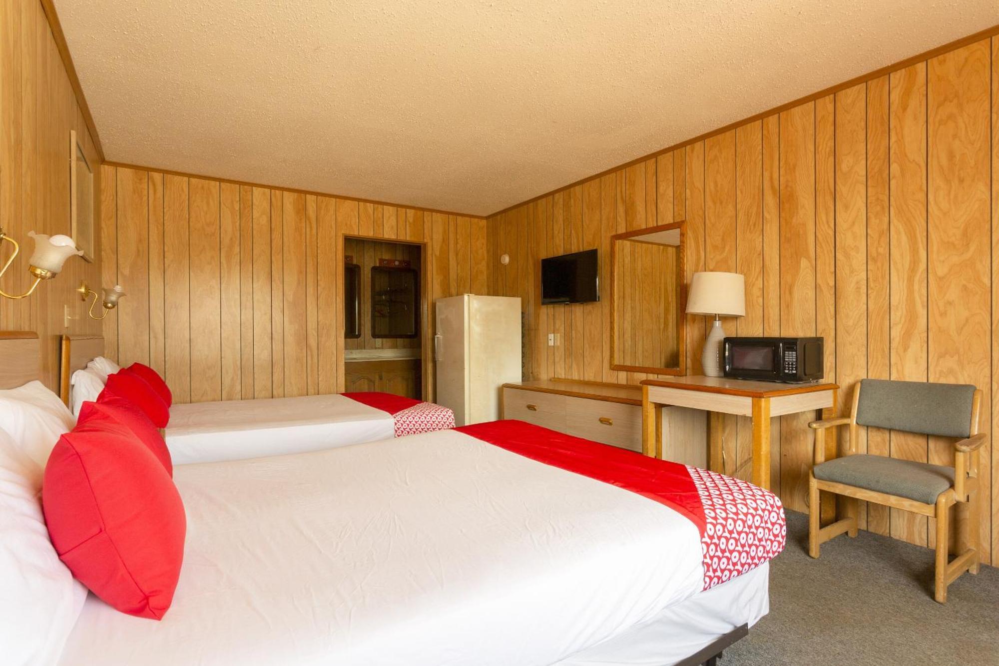 Oyo Hotel Breckenridge Tx Hubbard Creek Lake Exterior photo